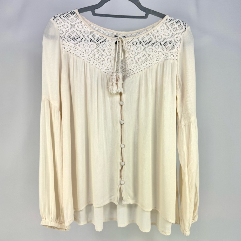 Billabong cream lace inset long sleeve bohemian peasant style top, EUC small